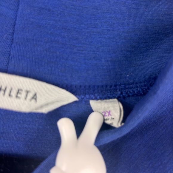 Athleta Royal Blue Top - Picture 3 of 8